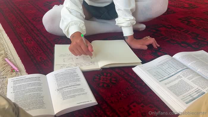 c84842bd2b040e526d40a06d016f65332c9d1e3a80afdd26ecf9a922273a3d46 thumbnail