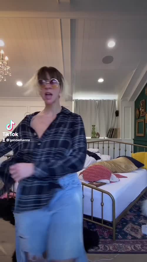 2420854203047120919622616650595408689 thumbnail