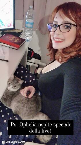 212697527308919123283363218100395292818 thumbnail