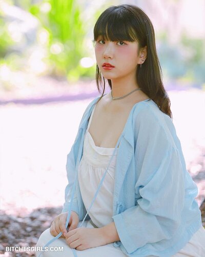 68042103832329073225282892665348443784 thumbnail