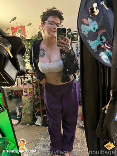 228377585253422401597116228793971450816 thumbnail