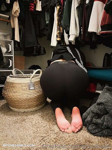 263423338596434182749239798945191305995 thumbnail