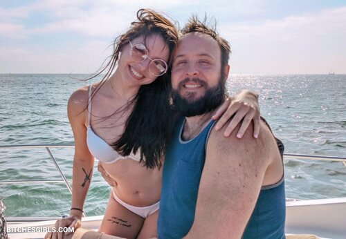 330616720519130829787284612744257014865 thumbnail