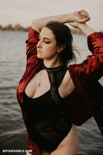 264707460983087153291477591941557314957 thumbnail