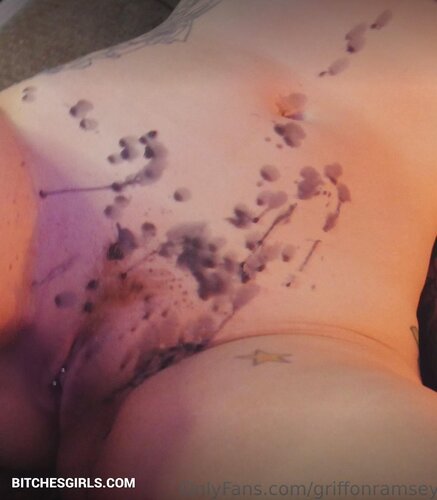 86077143480317855437683444874839626023 thumbnail