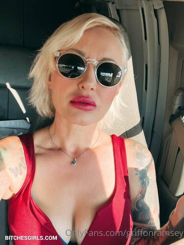 101581245576049229290182198815258708792 thumbnail