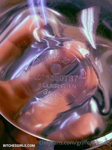 320442382047604642337815006303428899169 thumbnail