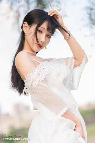 101270899471055338689543796621723859869 thumbnail