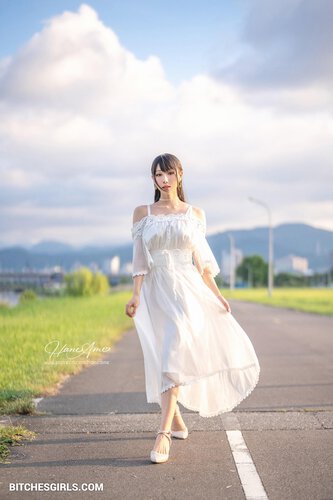 265016748786647224599719640086779092847 thumbnail