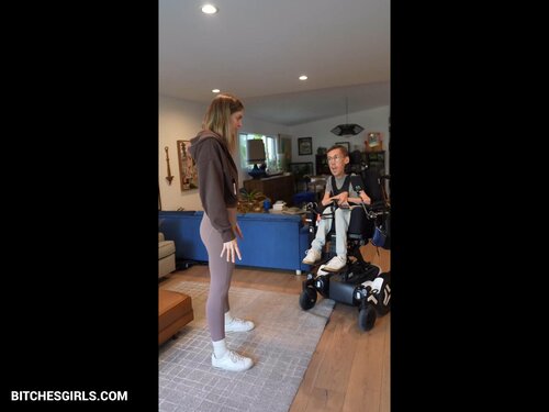 Hannah Nude - Onlyfans Leaked Naked Videos