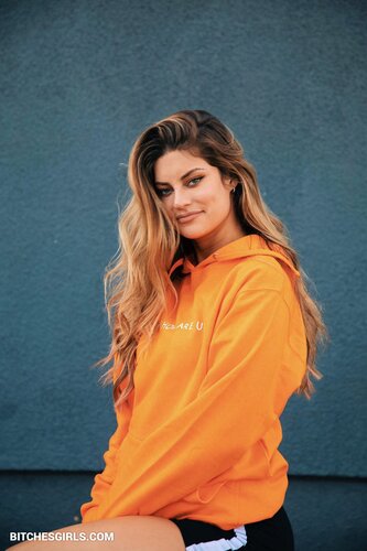 74955032617320862277935782055836930022 thumbnail