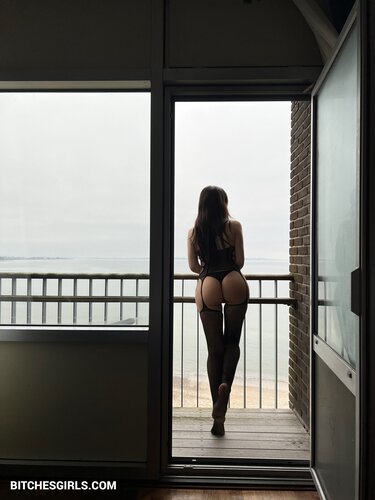 164415432663954759522907246554836325375 thumbnail