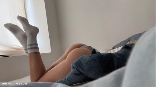 215872325626651102271309426944499403839 thumbnail