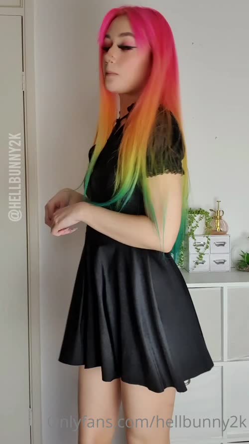 225520242111165168897146279418641388532 thumbnail