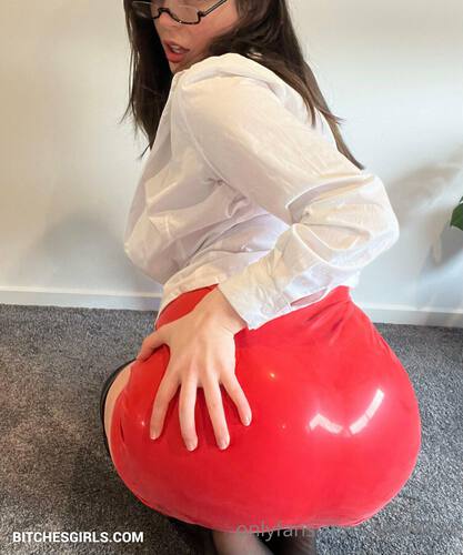 186928929197912653132802378243288429537 thumbnail