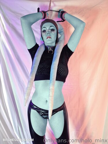 30390830660925572328866159555532390083 thumbnail