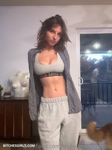 289878271842792940307185605684801857261 thumbnail