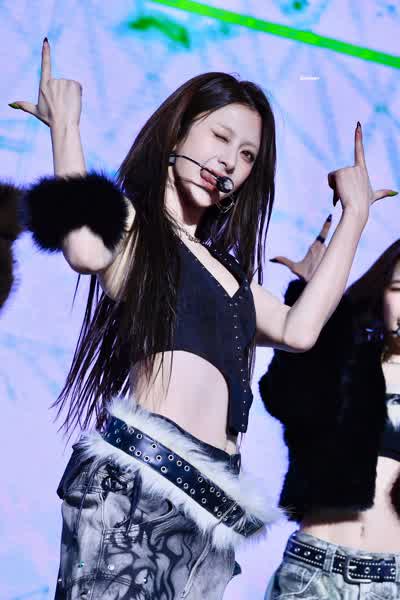 214bcc7c9dddcbd145880faa7e4fa3f6e726ea00f12e5604eabb10d7e1c582f2 thumbnail