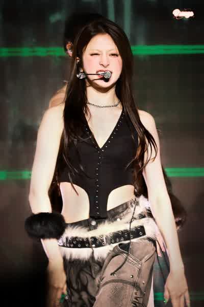 2328b0d4bbc2090deb30ed8ffcfa23089e82842b7d125acca92c06912d830ecb thumbnail