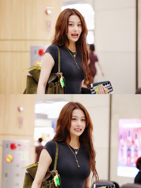 697d113151c914ad67ad166f094c7021398cbc27cef3aab2af8edc1308a86999 thumbnail