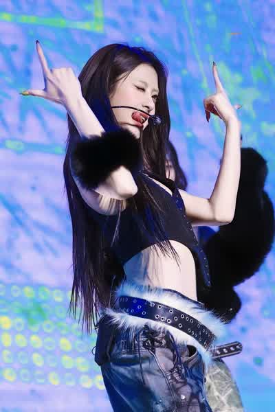 7b7bd636235f4bd48f040200427218a21d3f48b004e7a2854e27f8eb5bdc7ea8 thumbnail