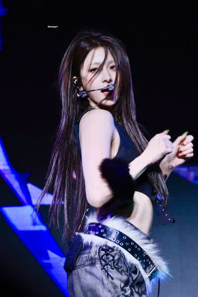 f1a5d712f1f61bdf7585d7a0d61b170fcd7dd74ff5f1964a215cb2c096ea93d4 thumbnail