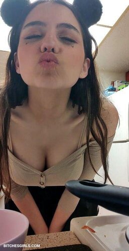 114126406272672731772669904555023474764 thumbnail