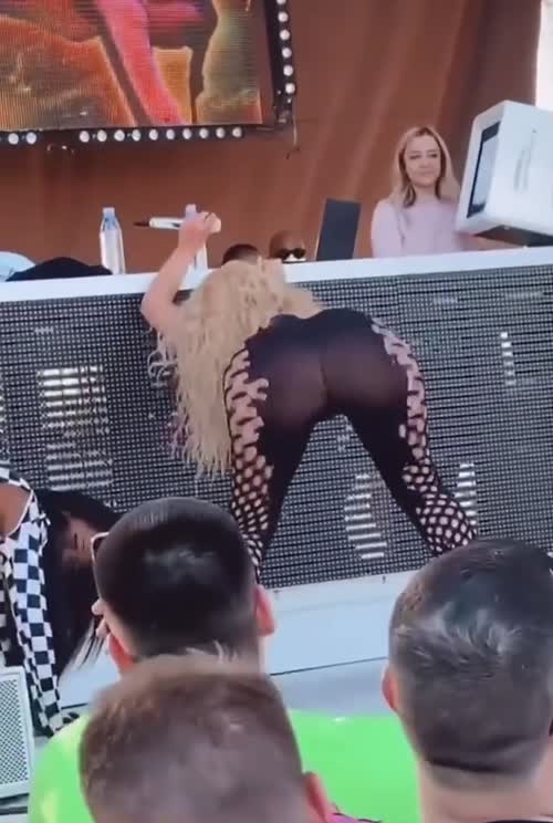 139801019999924200394975302088410591736 thumbnail