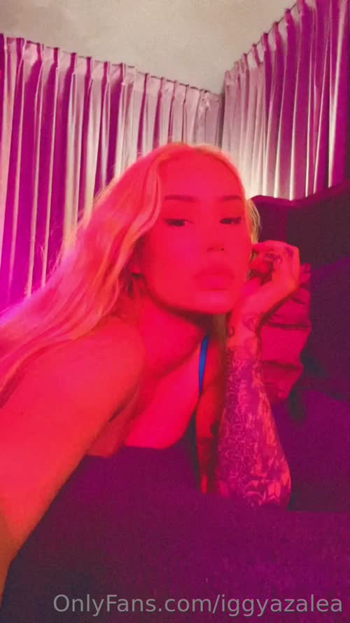 100963731897691808746688862184332896256 thumbnail