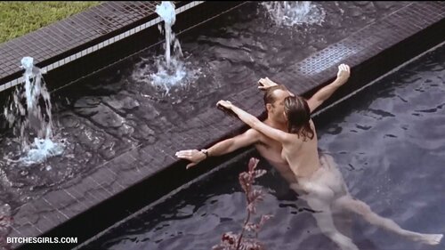 128084570168104555128977401430148573425 thumbnail