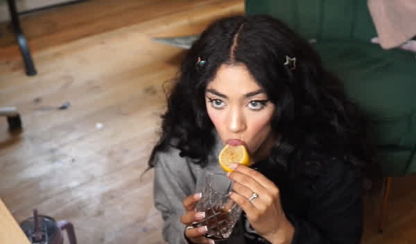 7f18599959495858a0f99db456e086ae61588882e7e6ff83d84e5cdc4abdc4d3 thumbnail