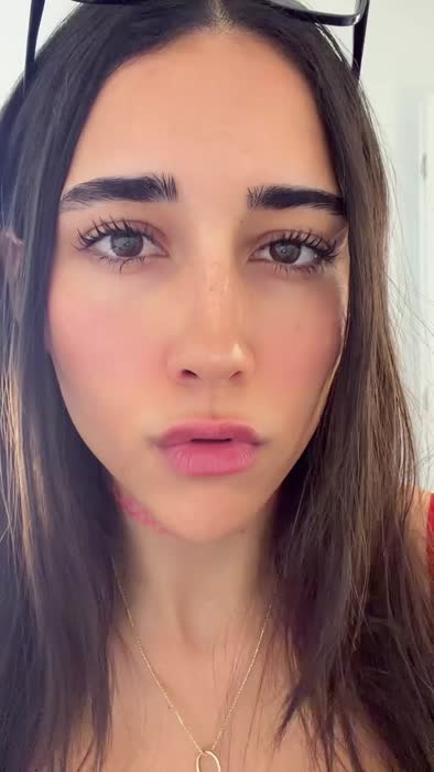 ba212ffdb96d3b00da954705f1f002cf5de84b23dc4a7b4acdf2ad60eee63306 thumbnail