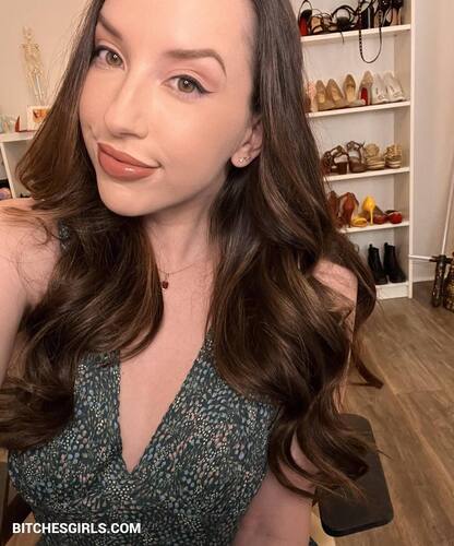 227555360122577499859101244741408860951 thumbnail