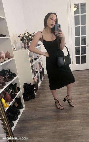 232094879750666307719277263395844184338 thumbnail