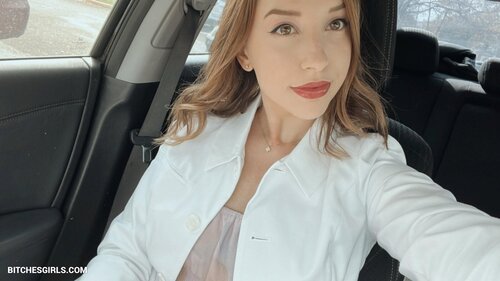 105265545293292002404454309753847654497 thumbnail