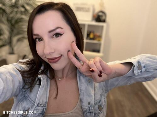 192663705140131692061085690764521318817 thumbnail