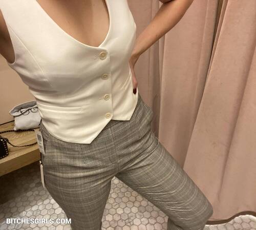 231524774602081689253217749444853821453 thumbnail