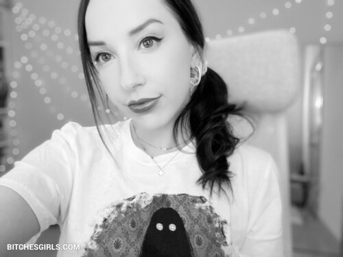 231975014459036324875707165717610866449 thumbnail