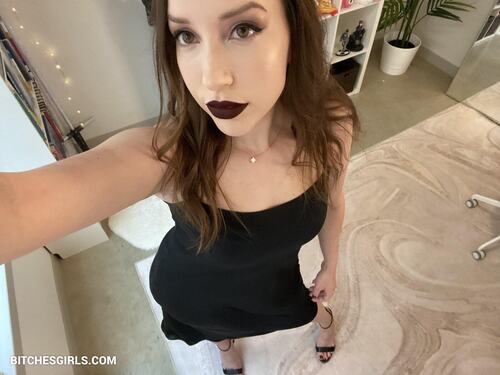 242133264441686683840308615590096752576 thumbnail