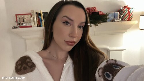 92760648374644132313875413817282844732 thumbnail