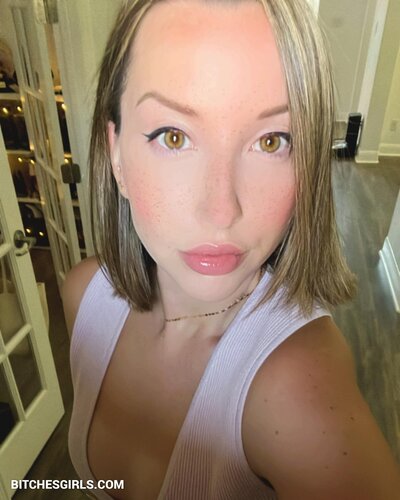 56564947325963220698231501820053030164 thumbnail