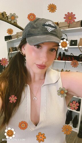 55822819082701298502572463042088428439 thumbnail