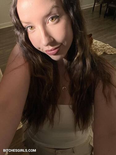 58067385032375896927958249429020597485 thumbnail