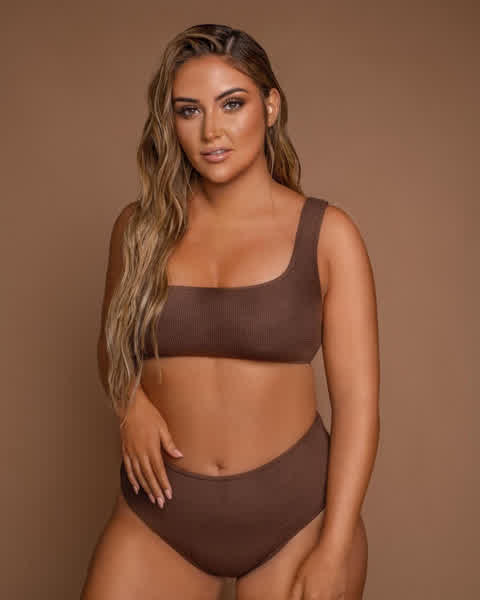 8c0ecaa3edf8911360747714ac4b98baba27d1e8177f325d426a281490af6afb thumbnail