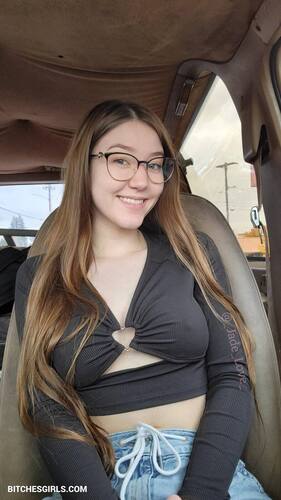 176089866743436647290602066615555390495 thumbnail