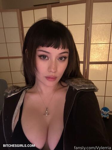 130139562977487755848903213569069943572 thumbnail