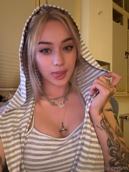 6c31c7db6c64fe686d323ee79e5840004dd2d6d7254930b84f1488823a0776f2 thumbnail