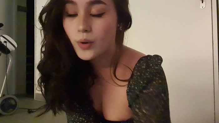 e0a8b25eec08d871a5d4cae08b05a69992e605d672b67d17990575819c22b738 thumbnail