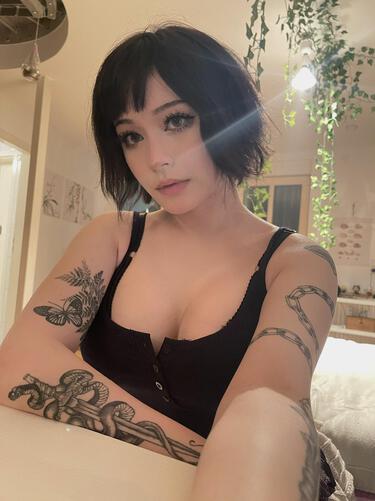 303755678105601743008478456945594757254 thumbnail