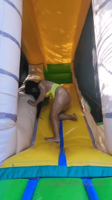 e50edd64d03a92e94a9105bf6c8ba693bf85c06781edf9bfc81d219f5d351615 thumbnail